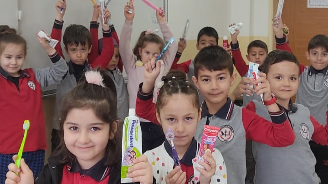 YAŞAM BECERİLERİ / KİŞİSEL BAKIM ve HİJYEN / DİŞ FIRÇALAMA